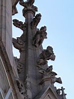 Arras, vue depuis le beffroi, Pinacle, Monstres (3)